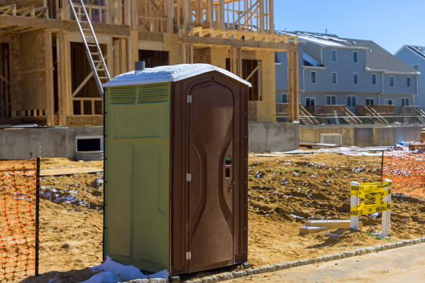 Affordable portable toilet rental in Glendale, WI