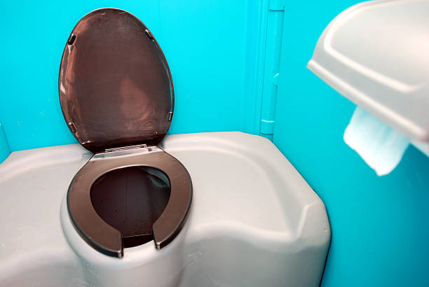 Best Portable restroom trailer rental  in Glendale, WI